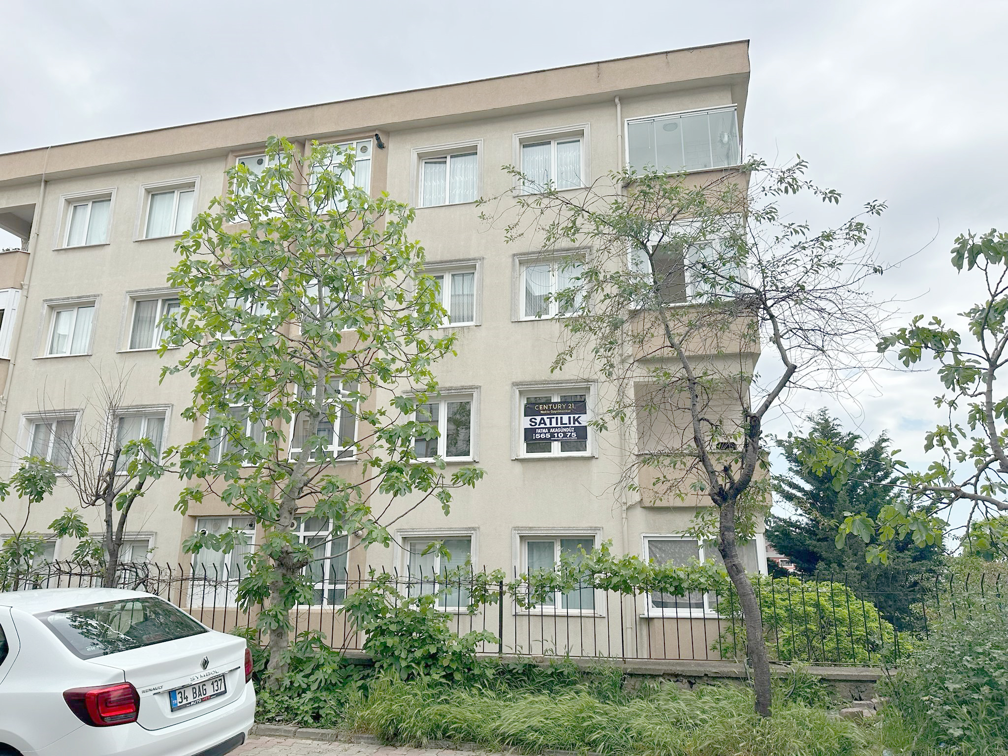 ÇEKMEKÖY MERKEZ MAH. SATILIK 90 M2 3 + 1 DAİRE