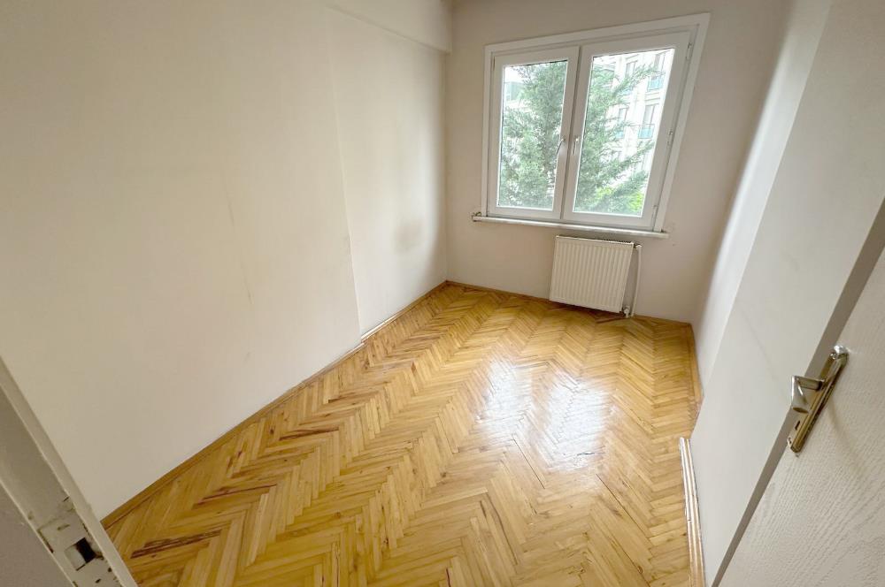 ÇEKMEKÖY MERKEZ MAH. SATILIK 90 M2 3 + 1 DAİRE