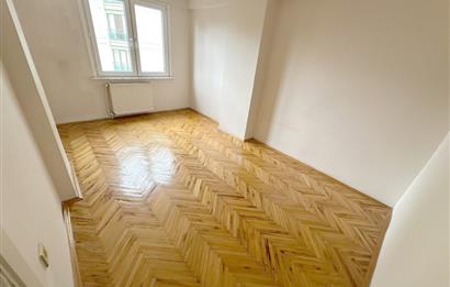 ÇEKMEKÖY MERKEZ MAH. SATILIK 90 M2 3 + 1 DAİRE