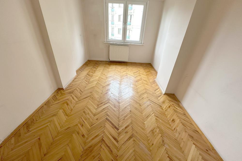 ÇEKMEKÖY MERKEZ MAH. SATILIK 90 M2 3 + 1 DAİRE
