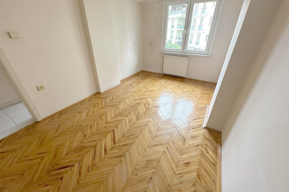 ÇEKMEKÖY MERKEZ MAH. SATILIK 90 M2 3 + 1 DAİRE