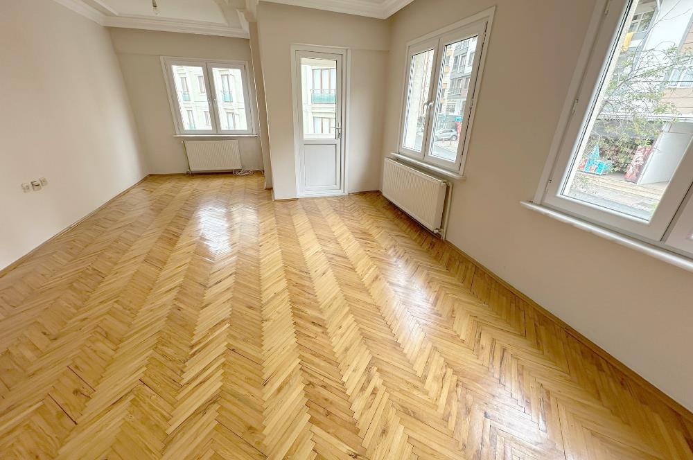 ÇEKMEKÖY MERKEZ MAH. SATILIK 90 M2 3 + 1 DAİRE