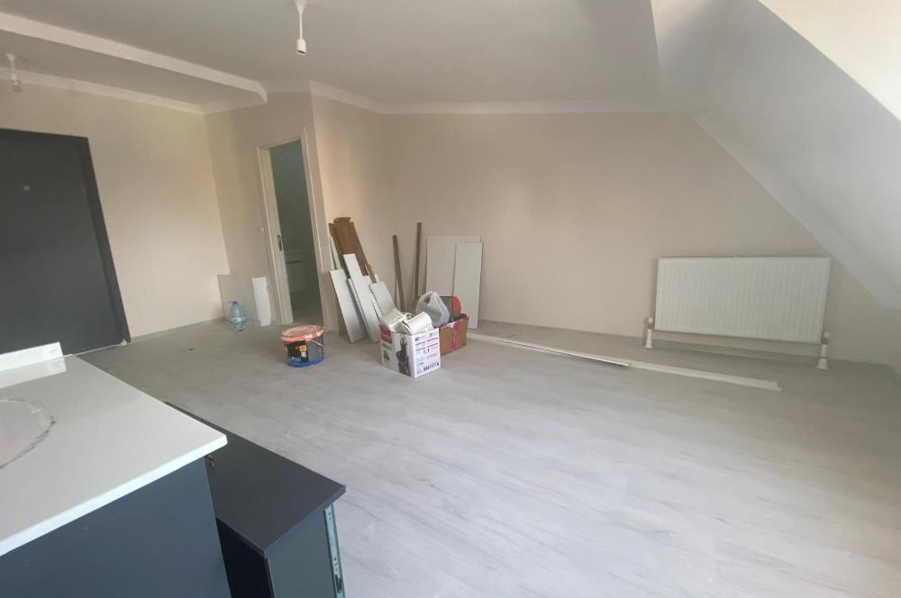 MALTEPE BAĞLARBAŞINDA SATILIK 3+1 DENİZ MANZARALI ÜST DUBLEX