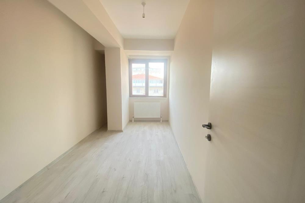 MALTEPE BAĞLARBAŞINDA SATILIK 3+1 DENİZ MANZARALI ÜST DUBLEX