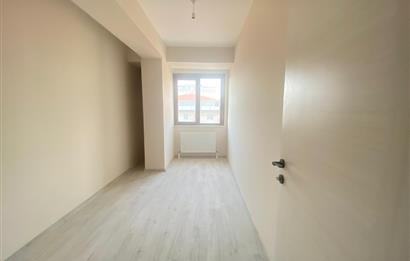 MALTEPE BAĞLARBAŞINDA SATILIK 3+1 DENİZ MANZARALI ÜST DUBLEX