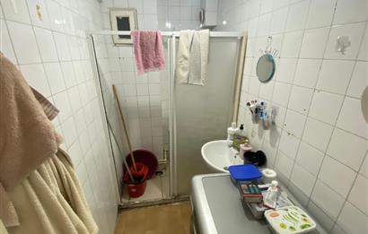 FATİH KARAGÜMRÜKTE SATILIK GENİŞ 2+1 DAİRE