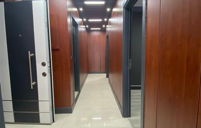 Ataşehir Yenişehir mahallesi kiralık full yapılı ofis büro