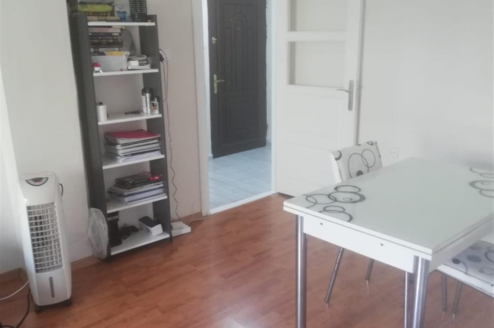 Ataşehir İnönü Mah. Özlem Sitesinde Satılık 2+1 Yatırımlık Daire