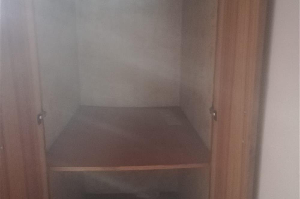 Ataşehir İnönü Mah. Özlem Sitesinde Satılık 2+1 Yatırımlık Daire