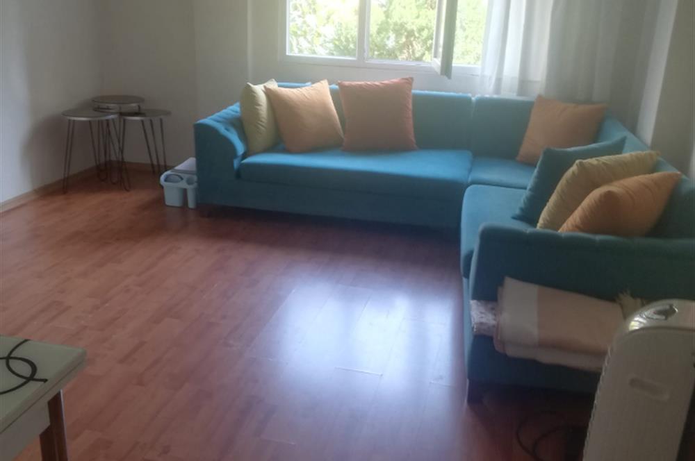 Ataşehir İnönü Mah. Özlem Sitesinde Satılık 2+1 Yatırımlık Daire