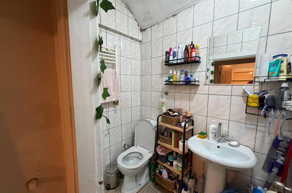 MALTEPE ALTINTEPE KILAVUZ ÇAYIRI CADDE ÜZERİ KİRALIK 2+1