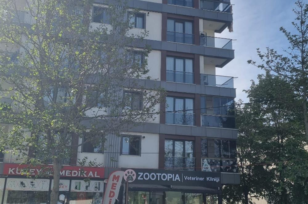 ÇEKMEKÖY EKŞİOĞLU MAHALLESİNDE SATILIK 2+1 İSKANLI ARA KAT DAİRE