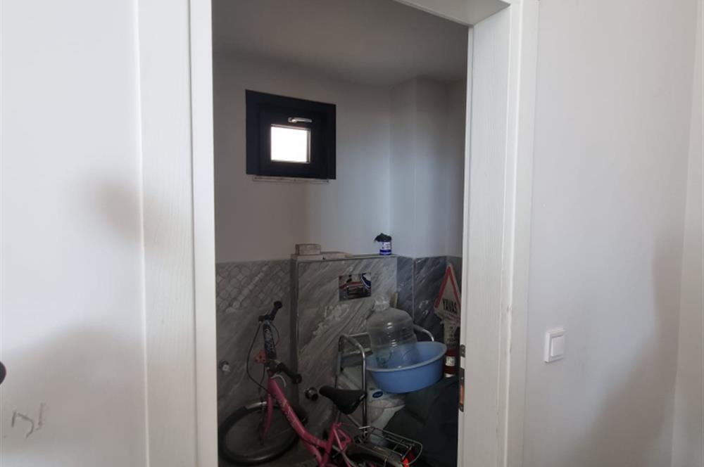 Cadde Üzerinde Kiralık: Dükkan Kurumsal Firmalara Özel