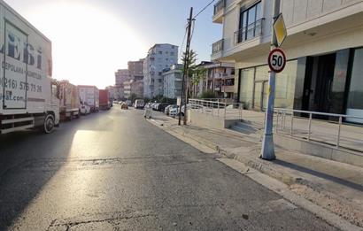 Cadde Üzerinde Kiralık: Dükkan Kurumsal Firmalara Özel