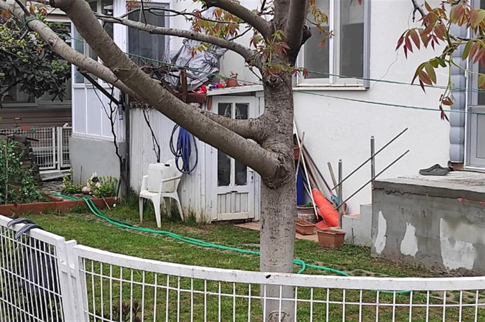 Kumbağ Merkez'de Sahile Yakın Yazlık Daire