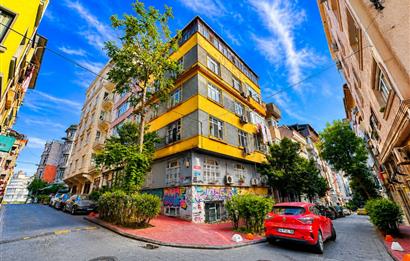 CİHANGİR BAKRAÇ SOKAK İÇİ SIFIR 100M2 2+1 13,5 YIL AMORTİSMANLI
