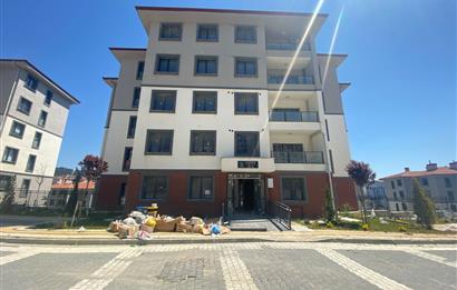 TOKİ ATIŞOKULUNDA KİRALIK 2+1 EBEVEYN BANYOLU GENİŞ DAİRE