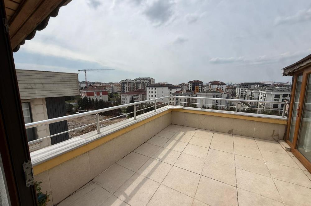 TUZLA YAYLA MAHALLESİNDE GENİŞ TERASLI ,5+2 SATILIK DUBLEX