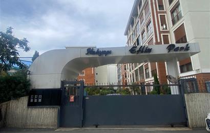 TUZLA İSTASYON MAHALLESİ EFLİN PARK SİTESİNDE SATILIK 3+1 DAİRE