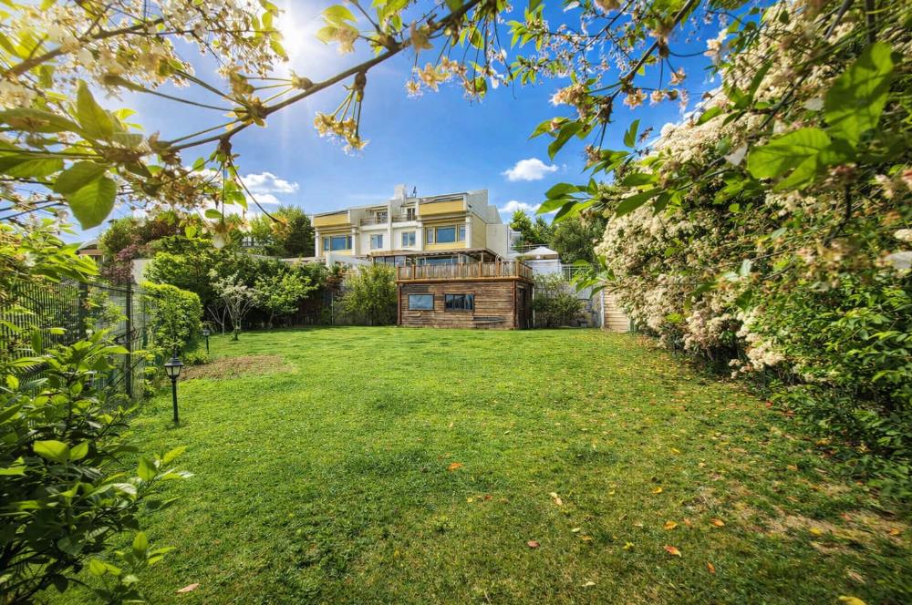 Karadeniz Manzaralı Özel Havuzlu Lüks Villa | Rumeli Konakları