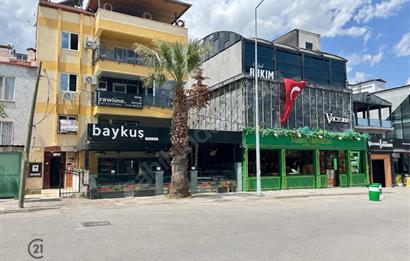 C21 LOFT'TAN ÇAMLIK'TA KİRALIK OFİS KATI