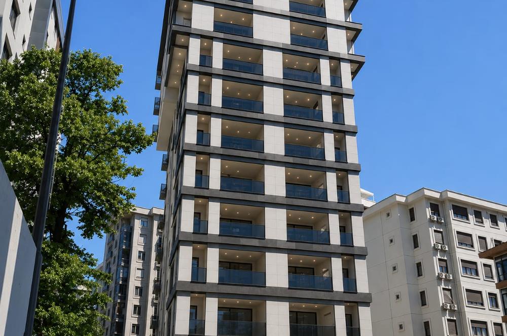 ARKIN DURUR'DAN SUADİYE AYŞEÇAVUŞ ÜZERİ 45m2 SIFIR DÜKKAN