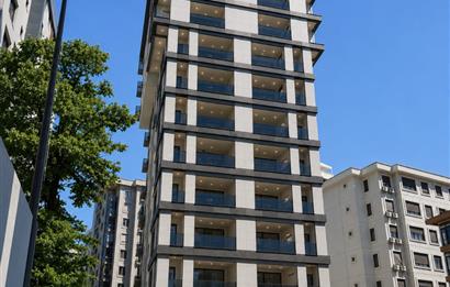 ARKIN DURUR'DAN SUADİYE AYŞEÇAVUŞ ÜZERİ 45m2 SIFIR DÜKKAN