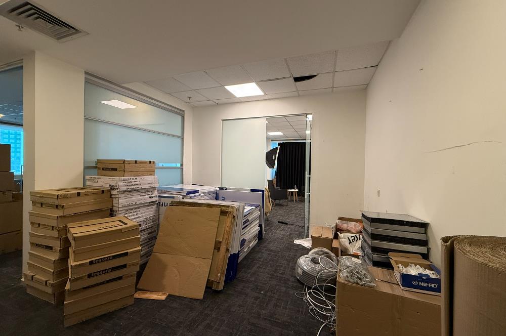 Maslak Kiralık Ofis 500m2 Polaris Plaza