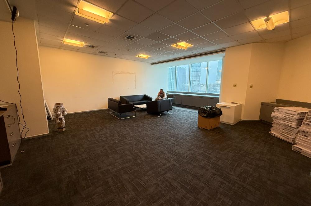 Maslak Kiralık Ofis 500m2 Polaris Plaza
