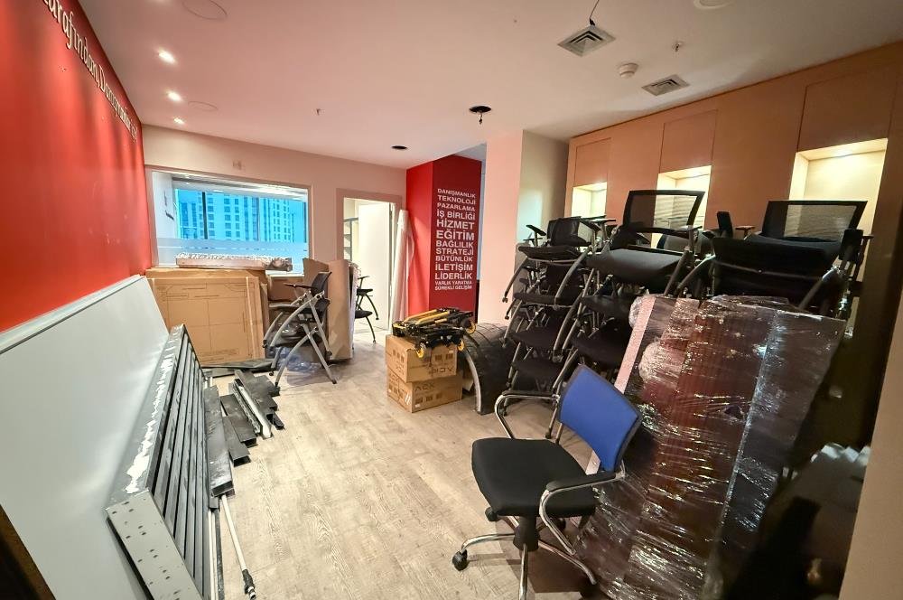 Maslak Kiralık Ofis 500m2 Polaris Plaza