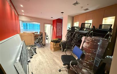 Maslak Kiralık Ofis 500m2 Polaris Plaza