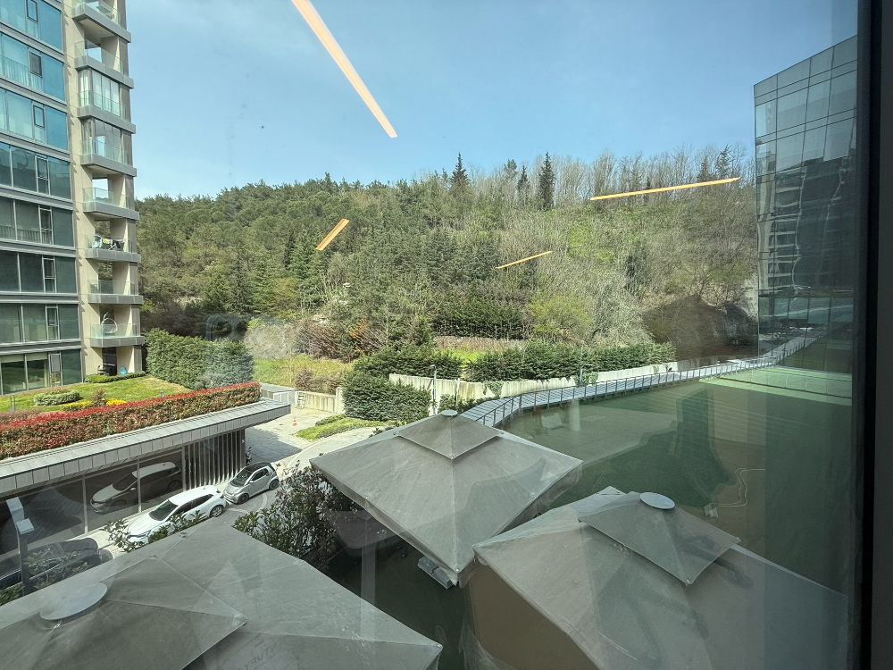 Vadi Koru Kiralık Ofis 110m2 Dekorasyonlu Mobilyalı Vadistanbul