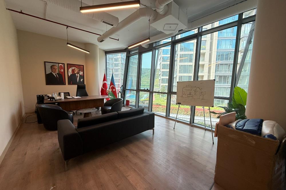Vadi Koru Kiralık Ofis 110m2 Dekorasyonlu Mobilyalı Vadistanbul