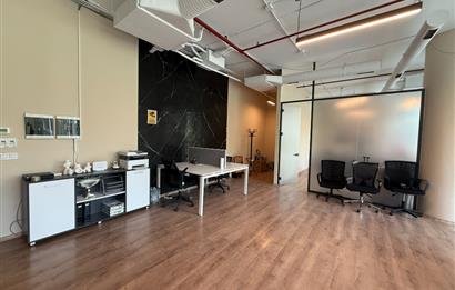 Vadi Koru Kiralık Ofis 110m2 Dekorasyonlu Mobilyalı Vadistanbul