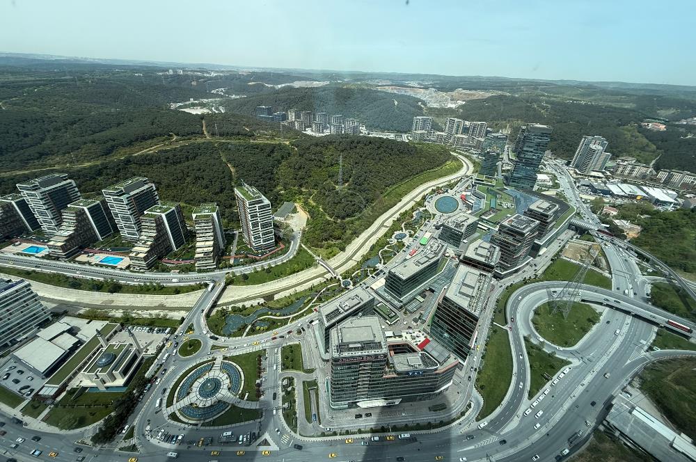 Skyland Kiralık ofis KDVli 225 m² Mobilyalı Teraslı Ofis
