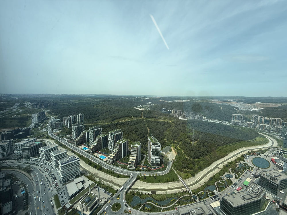 Skyland Kiralık ofis KDVli 225 m² Mobilyalı Teraslı Ofis
