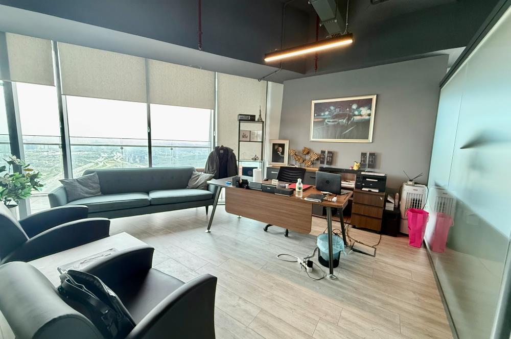 Skyland Kiralık ofis KDVli 225 m² Mobilyalı Teraslı Ofis