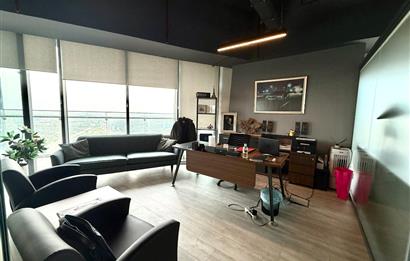 Skyland Kiralık ofis KDVli 225 m² Mobilyalı Teraslı Ofis