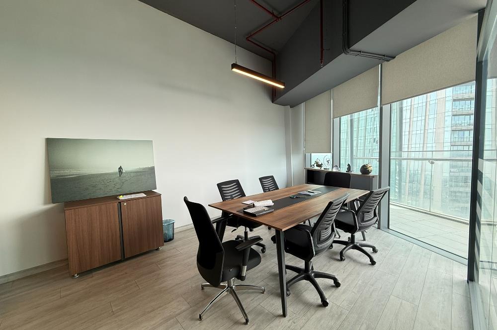 Skyland Kiralık ofis KDVli 225 m² Mobilyalı Teraslı Ofis