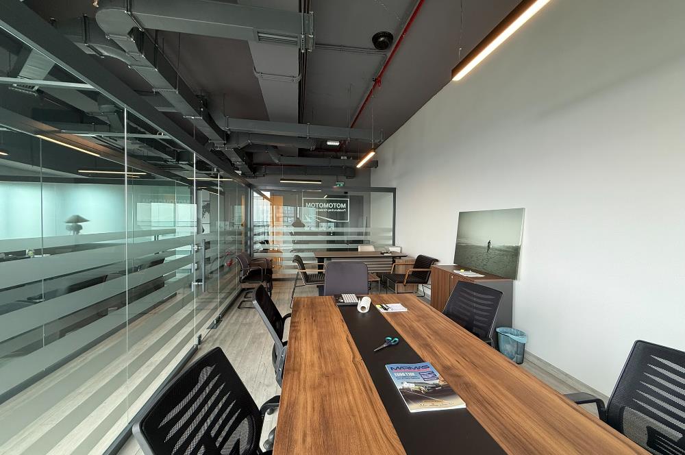 Skyland Kiralık ofis KDVli 225 m² Mobilyalı Teraslı Ofis