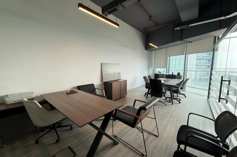 Skyland Kiralık ofis KDVli 225 m² Mobilyalı Teraslı Ofis