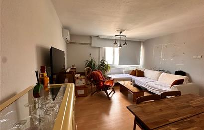 Manavkuyu Cadde Üstü Ara Kat Site İçi Otoparklı 3+1 Kiralık