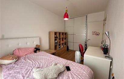 35.Sokak Sitesi Havuz/Peyzaj Manzaralı Balkonlu 3+1 Kiralık