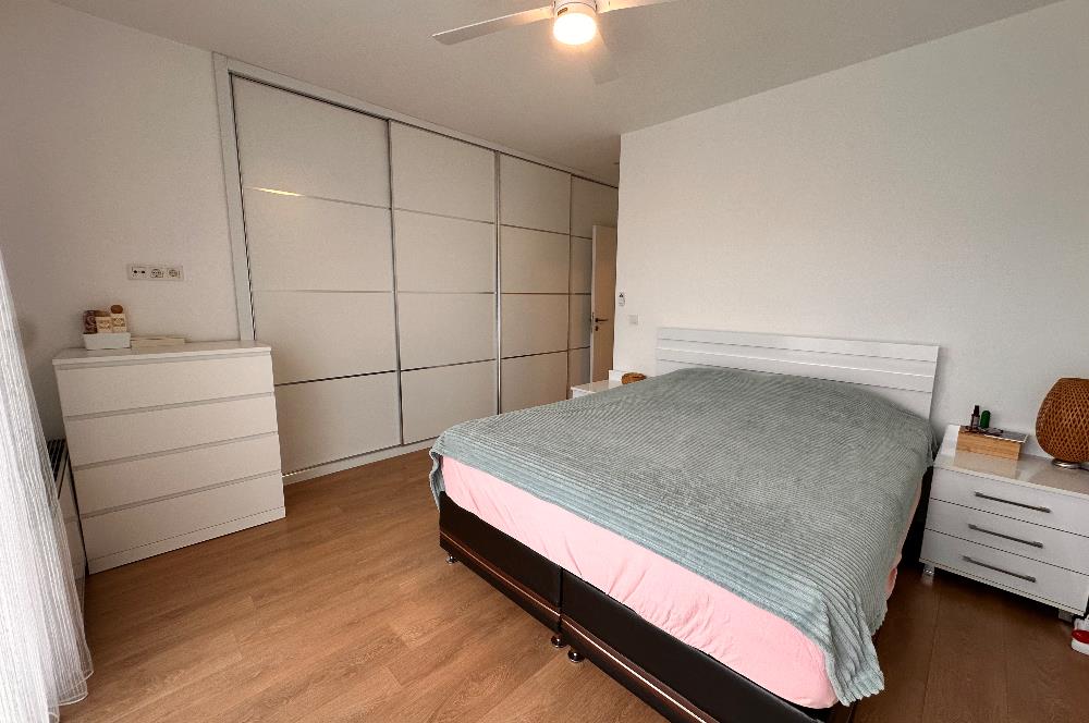 35.Sokak Sitesi Havuz/Peyzaj Manzaralı Balkonlu 3+1 Kiralık