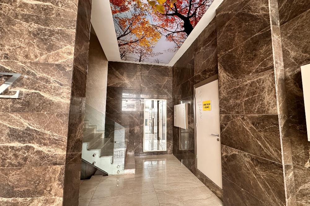 Bayraklı Adalet Mah.Avcılar Office de 1+0 Kiralık Ofis