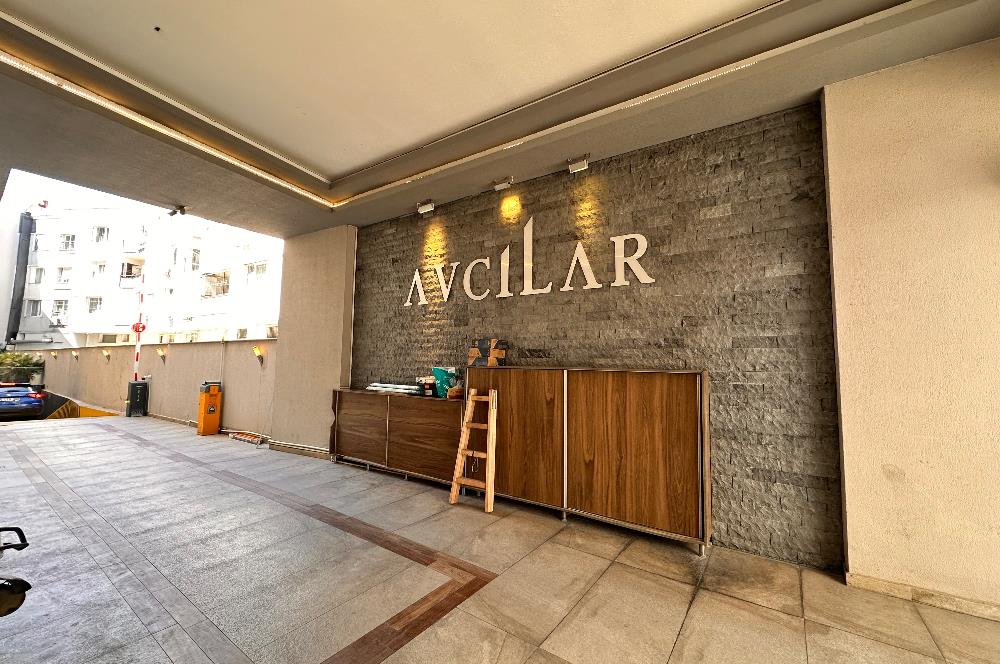 Bayraklı Adalet Mah.Avcılar Office de 1+0 Kiralık Ofis