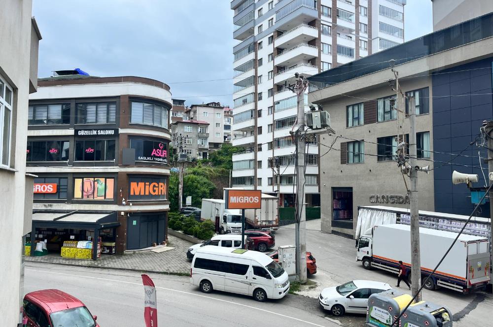 KAŞÜSTÜ MERKEZ DE 2+1 KİRALIK DAİRE