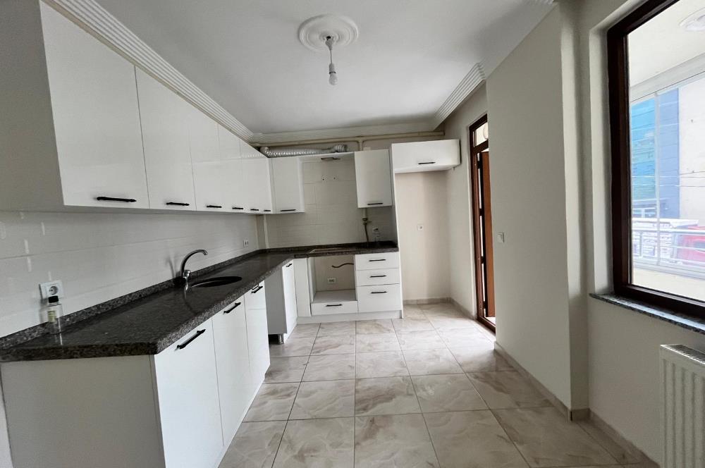 KAŞÜSTÜ MERKEZ DE 2+1 KİRALIK DAİRE