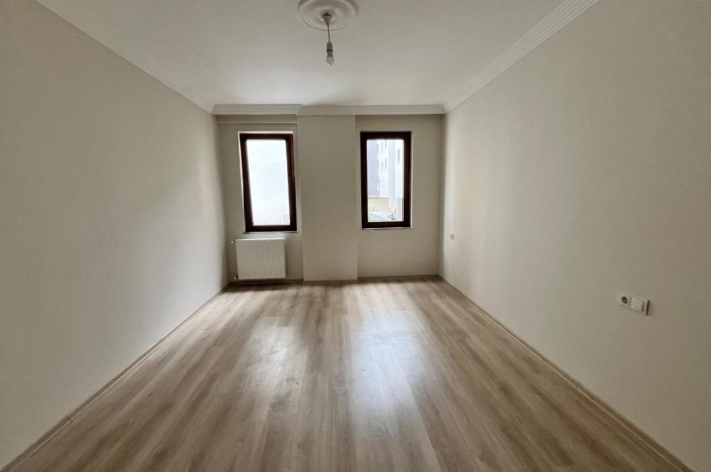 KAŞÜSTÜ MERKEZ DE 2+1 KİRALIK DAİRE