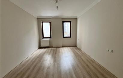 KAŞÜSTÜ MERKEZ DE 2+1 KİRALIK DAİRE